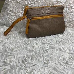 Shiraleah Chicago Chocolate Leather wristlet